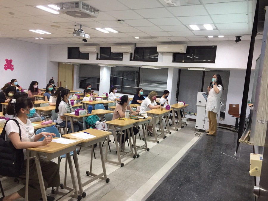 「有限的時間養成雙軌能力」是長庚科大進修推廣處的辦學宗旨。