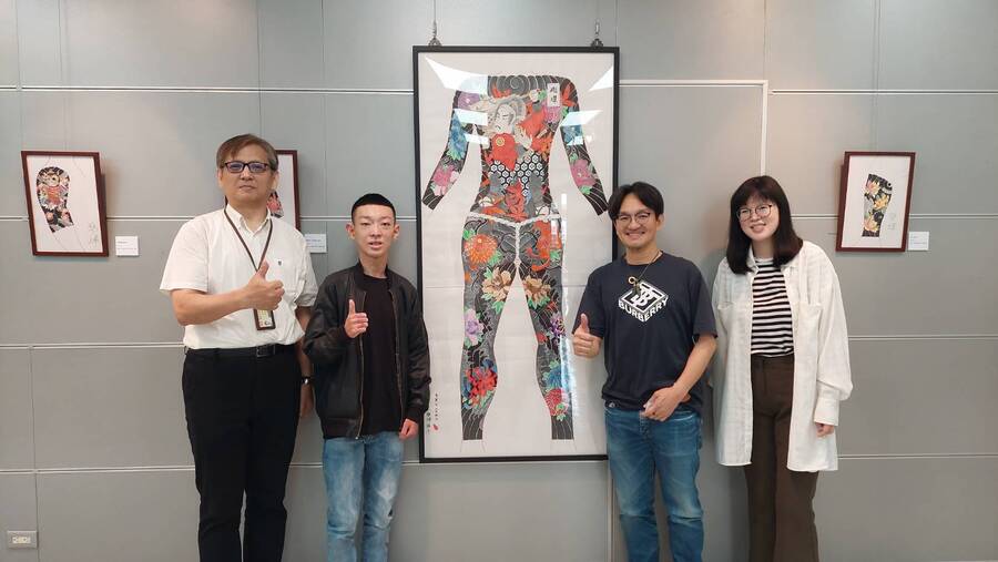 校慶邀請病友舉辦「《記號》泡泡龍」繪畫聯展